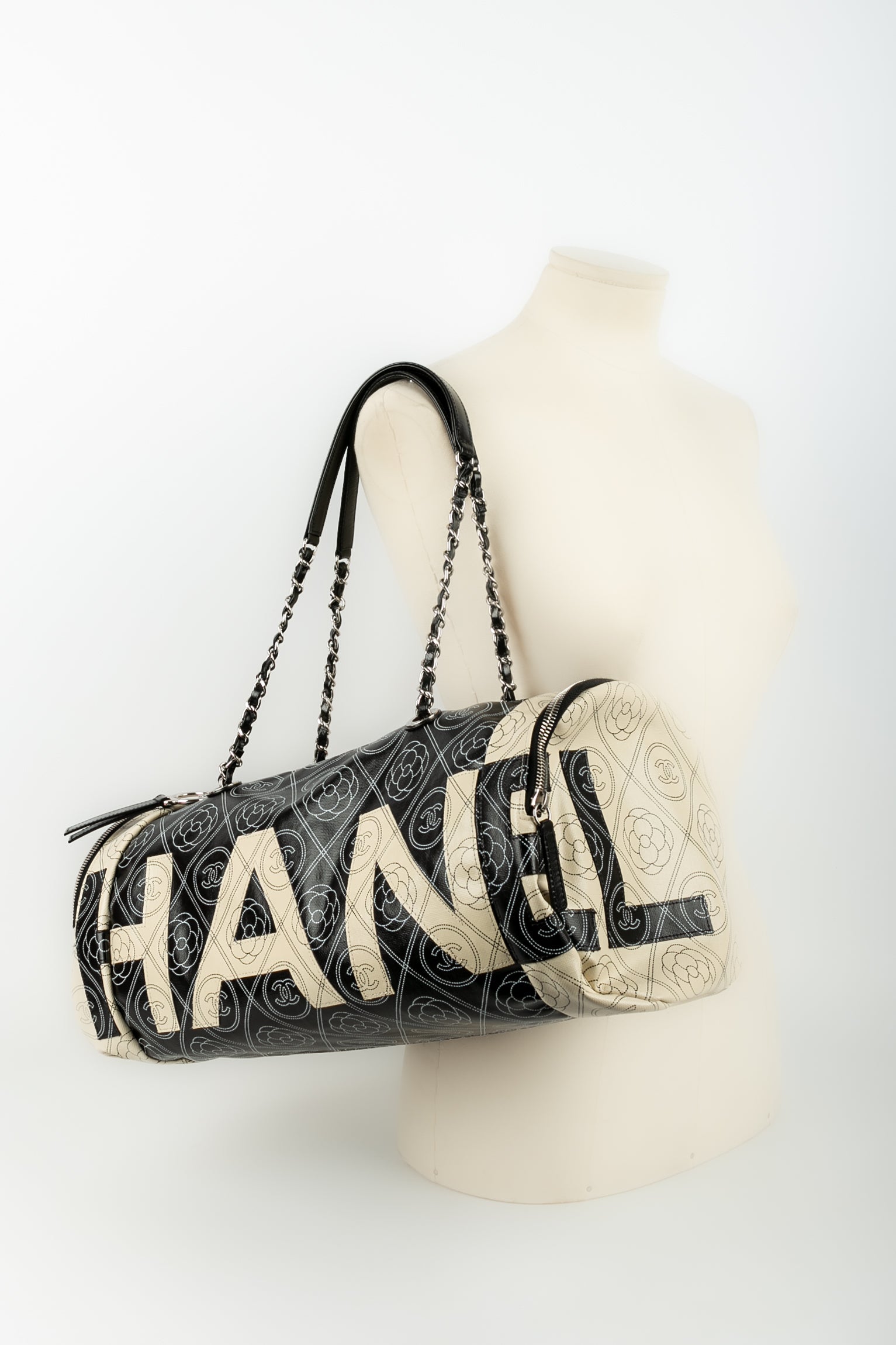 Sac bowling Chanel Et�� 2018
