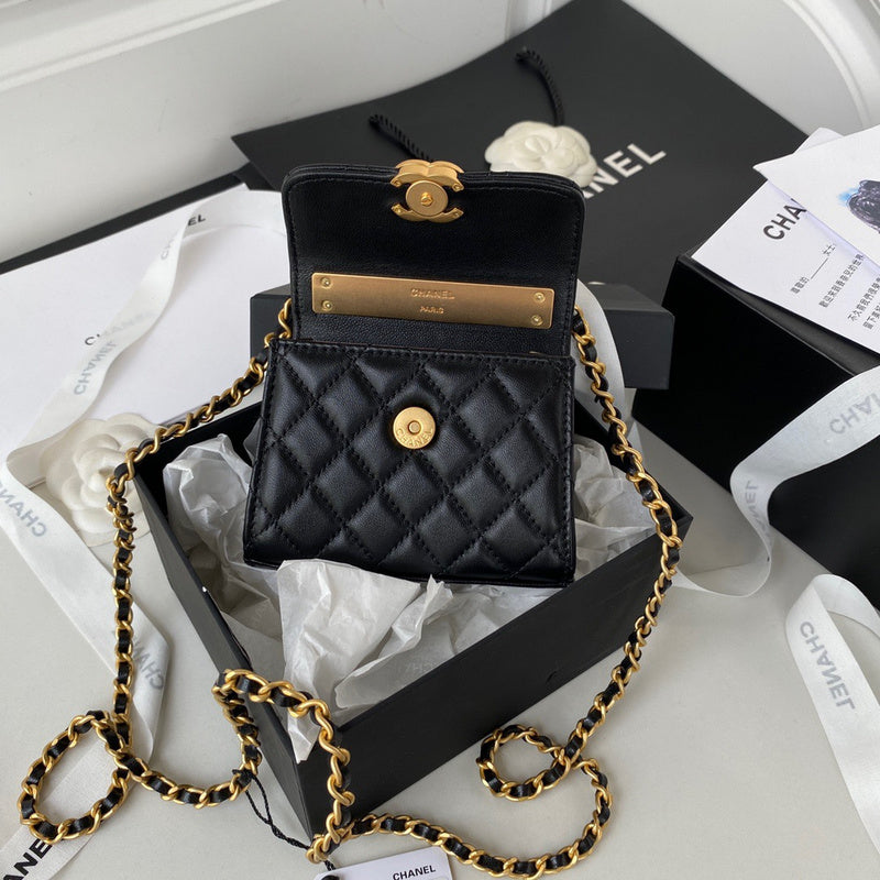 aura-bags - Chanel Bags - 7606