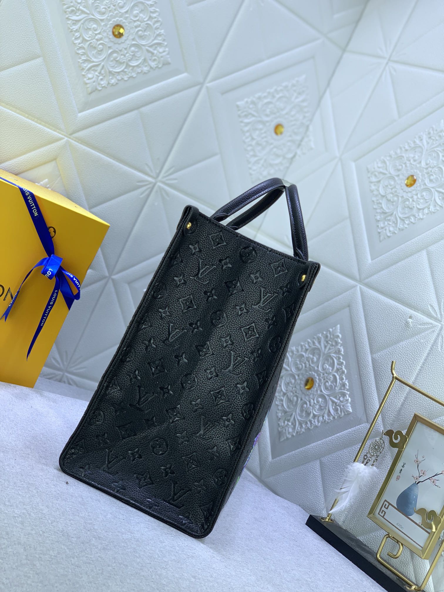 Luxury Bags Louis Vuitton  769