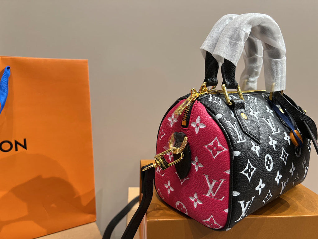 Luxury Bags Louis Vuitton  732