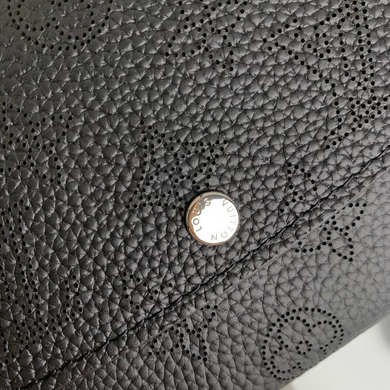 Louis Vuitton Luxury Bags 1825