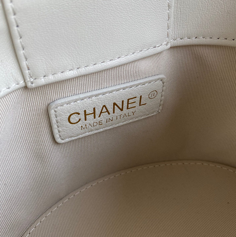 aura-bags - Chanel Bags - 7492