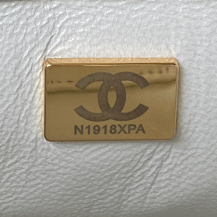 aura-bags - Chanel Bags - 7621