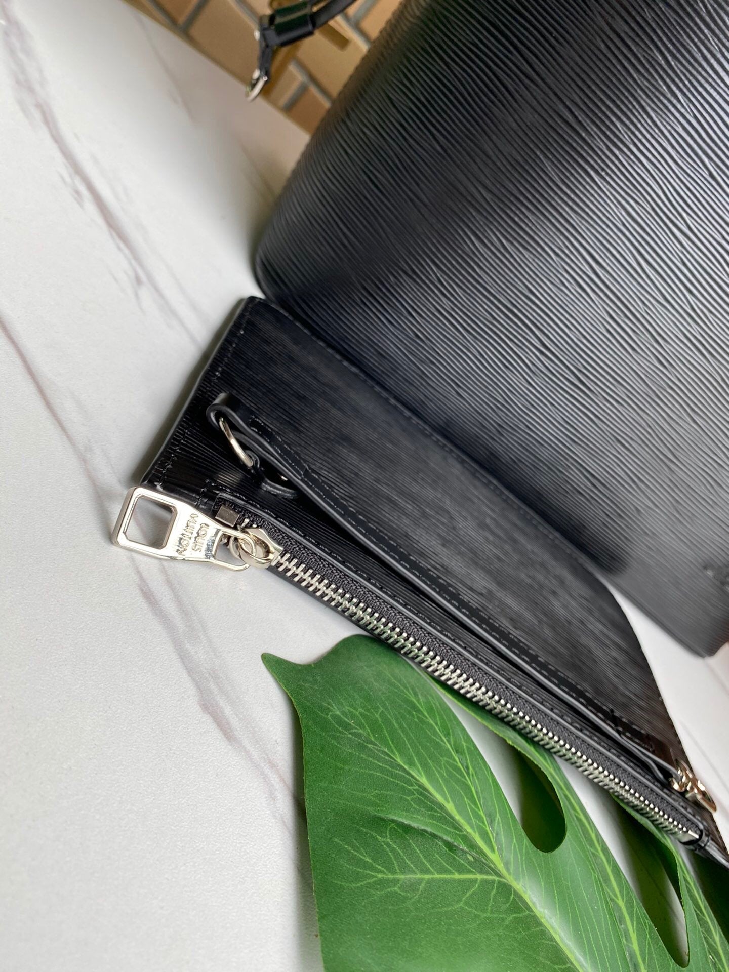 Designer Handbags louis vuitton 131