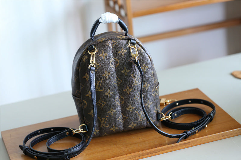 Luxury - Louis Vuitton Bags - 029