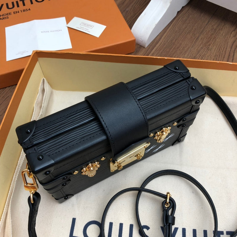Louis Vuitton Luxury Bags 1943