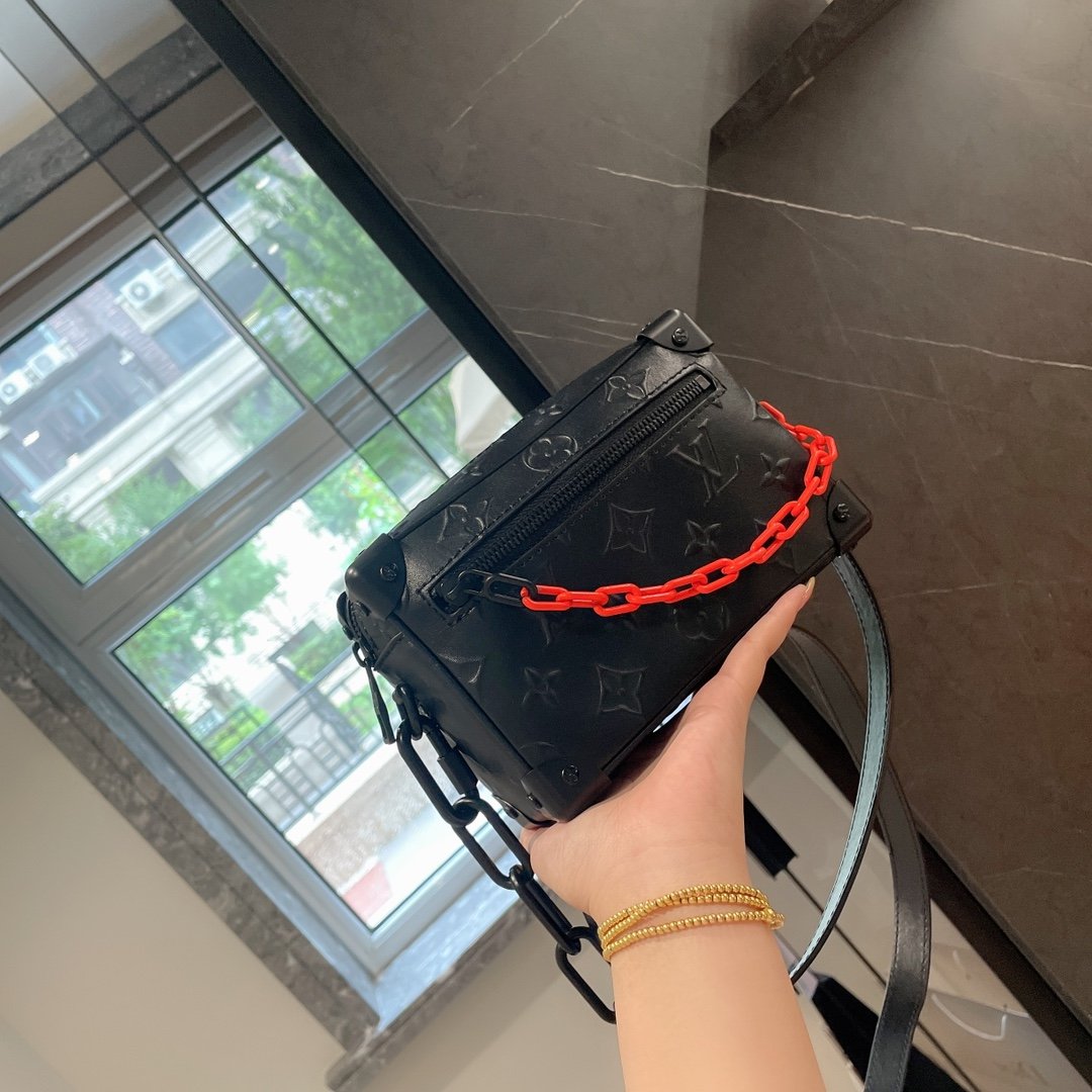 Designer Handbags louis vuitton 504