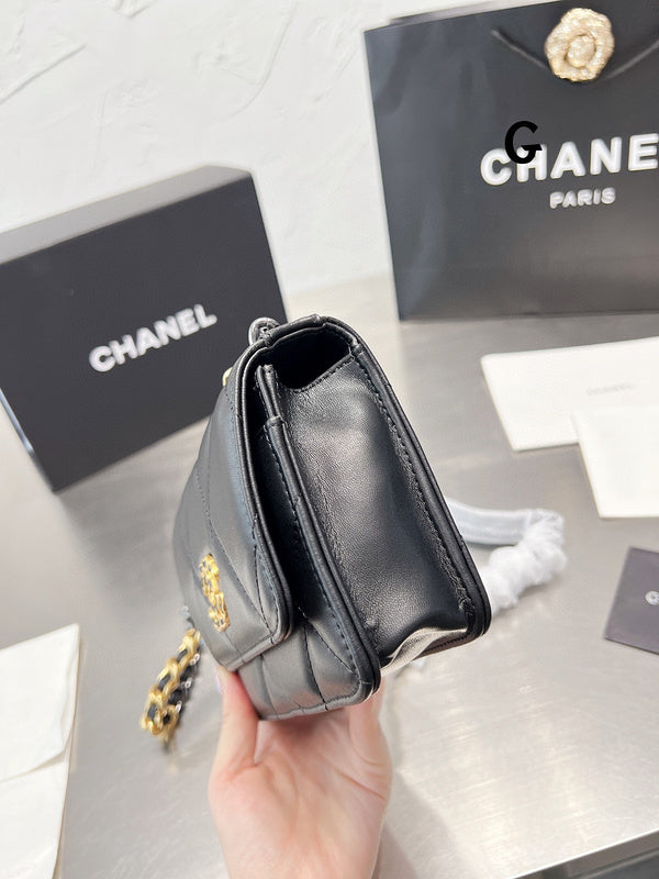 aura-bags - Chanel Bags - 7098