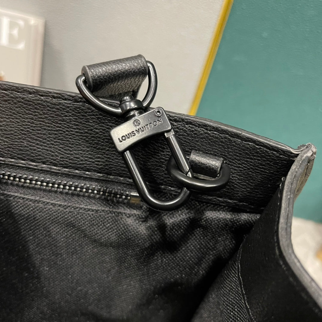 Luxury Bags Louis Vuitton  846