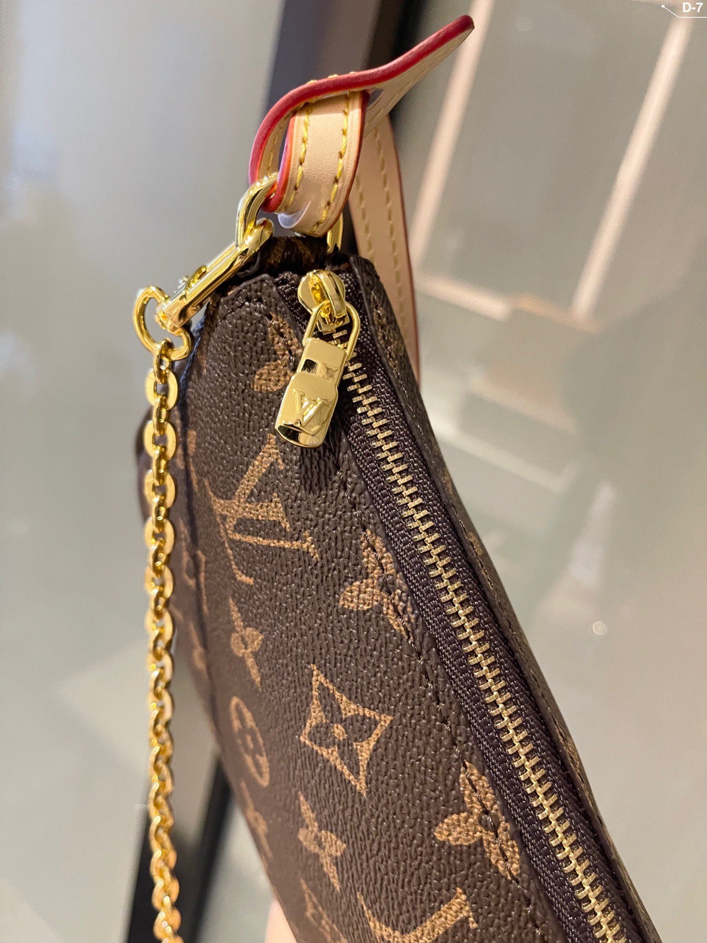 Designer Handbags louis vuitton 474