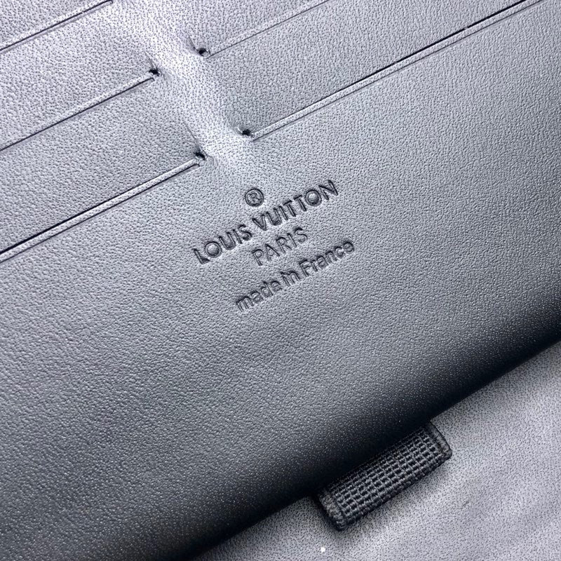 Louis Vuitton Luxury Bags 2357