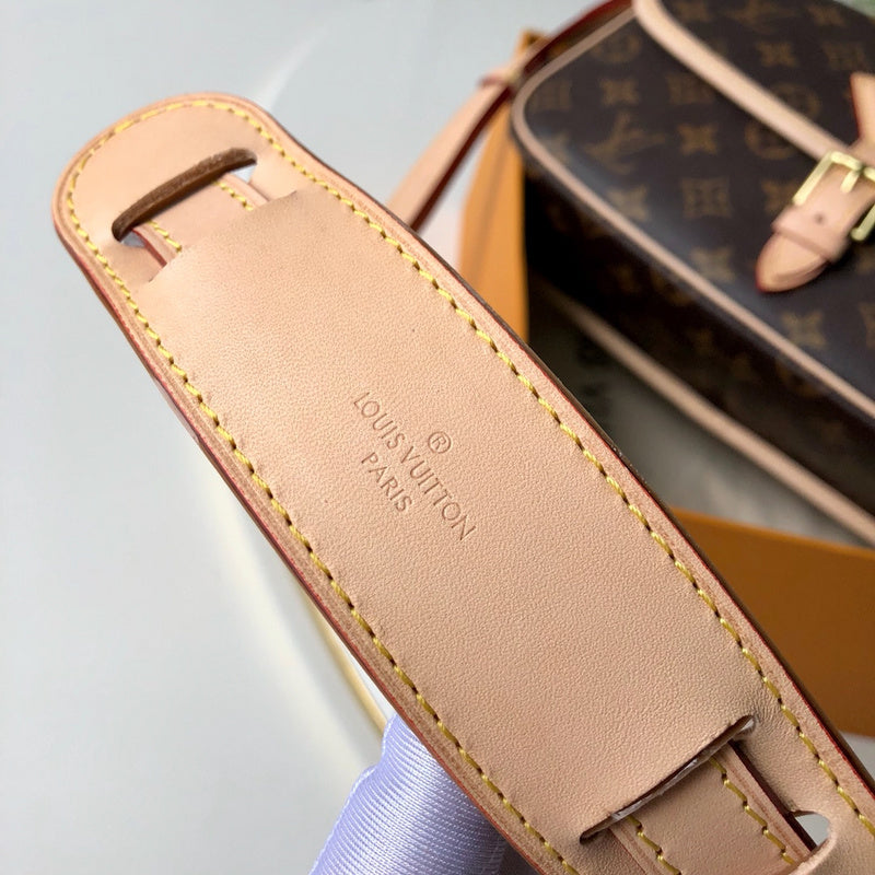 Louis Vuitton Luxury Bags 2652