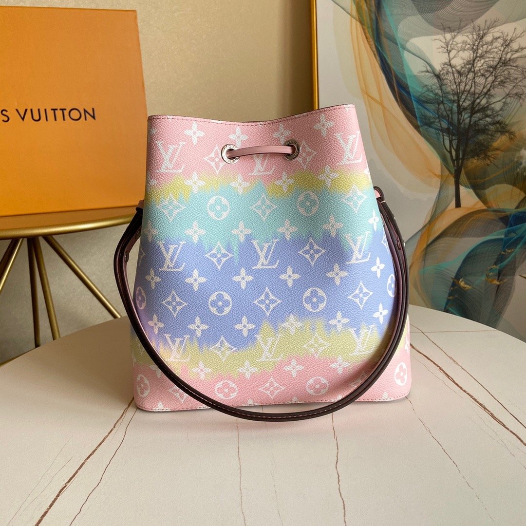 Designer Handbags louis vuitton 162