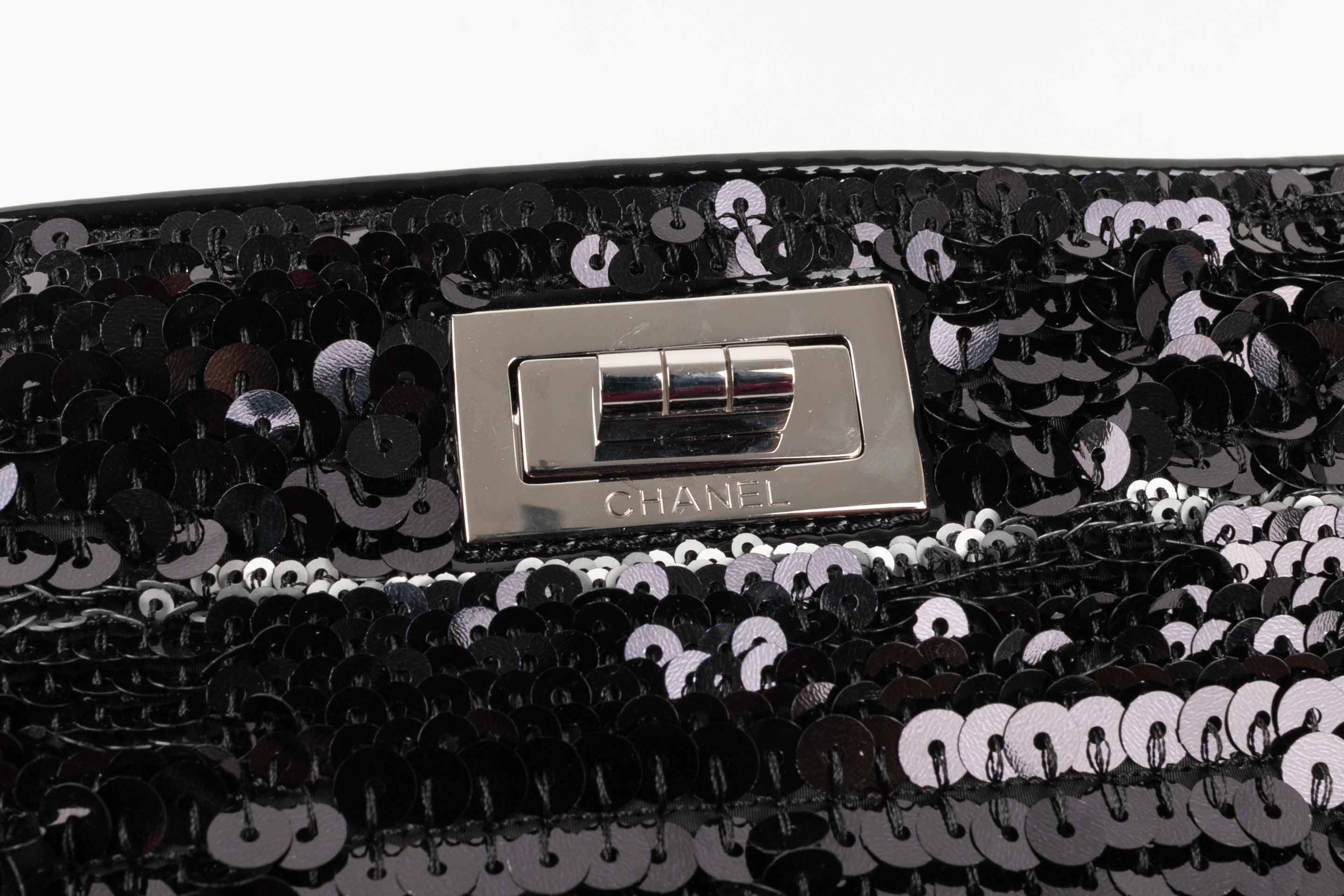 Sac �� paillettes Chanel 2011