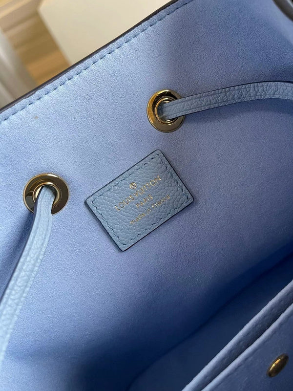 Louis Vuitton Luxury Bags 2528