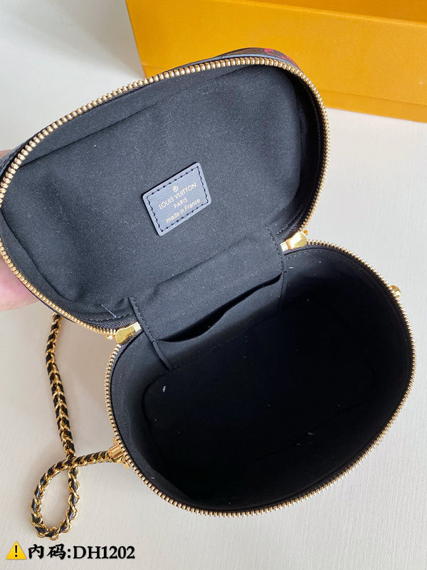 Louis Vuitton Luxury Bags 2676