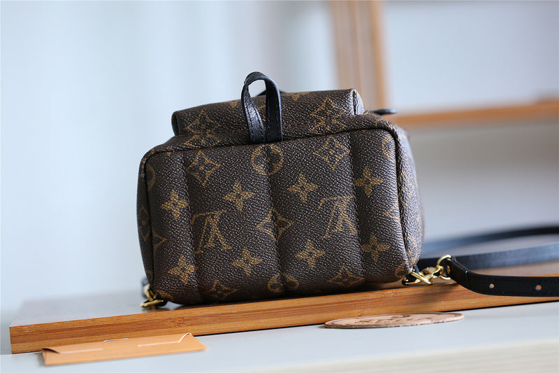 Luxury - Louis Vuitton Bags - 031
