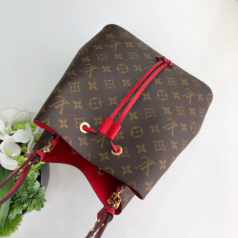 Louis Vuitton Luxury Bags 2692