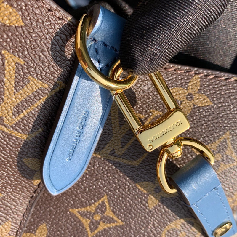 Louis Vuitton Luxury Bags 2693
