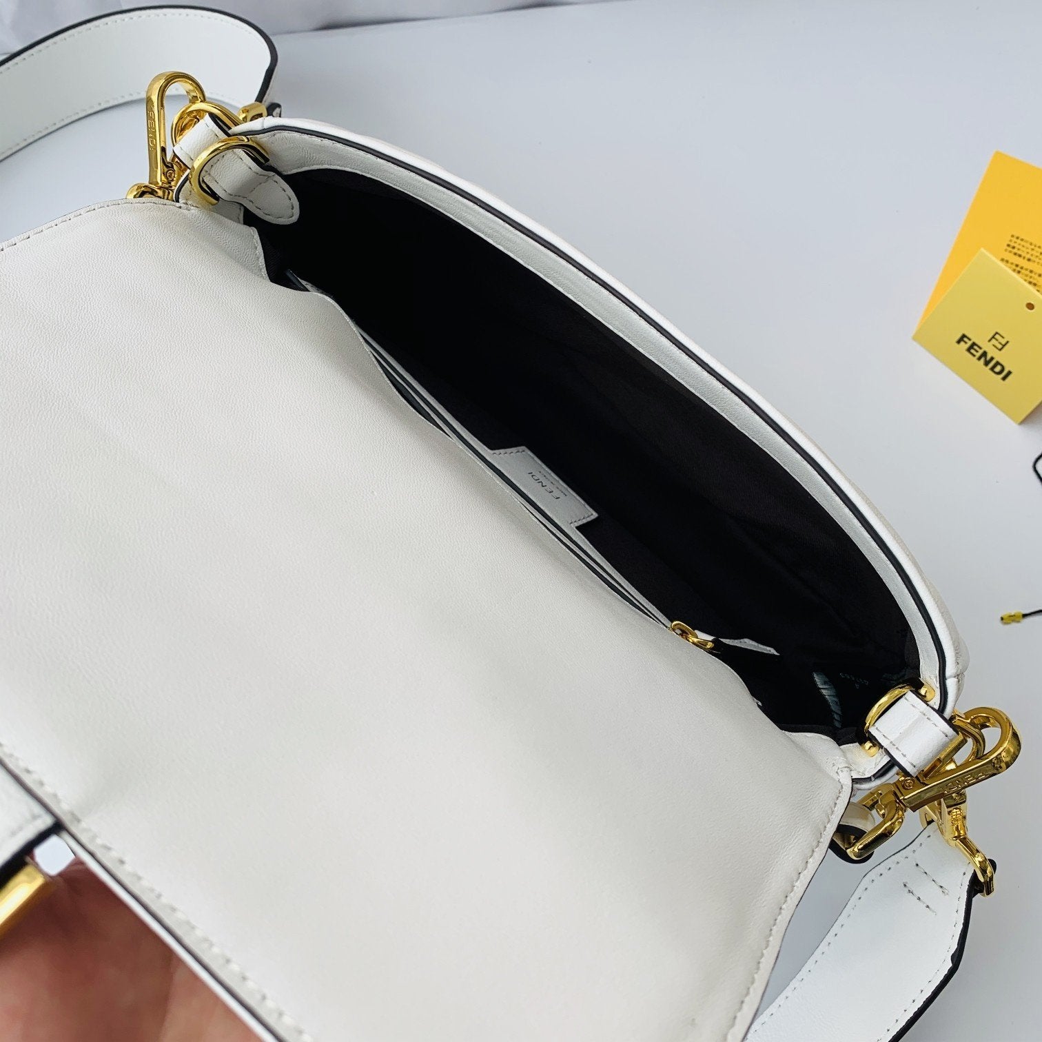 Designer Handbags Fendi 177