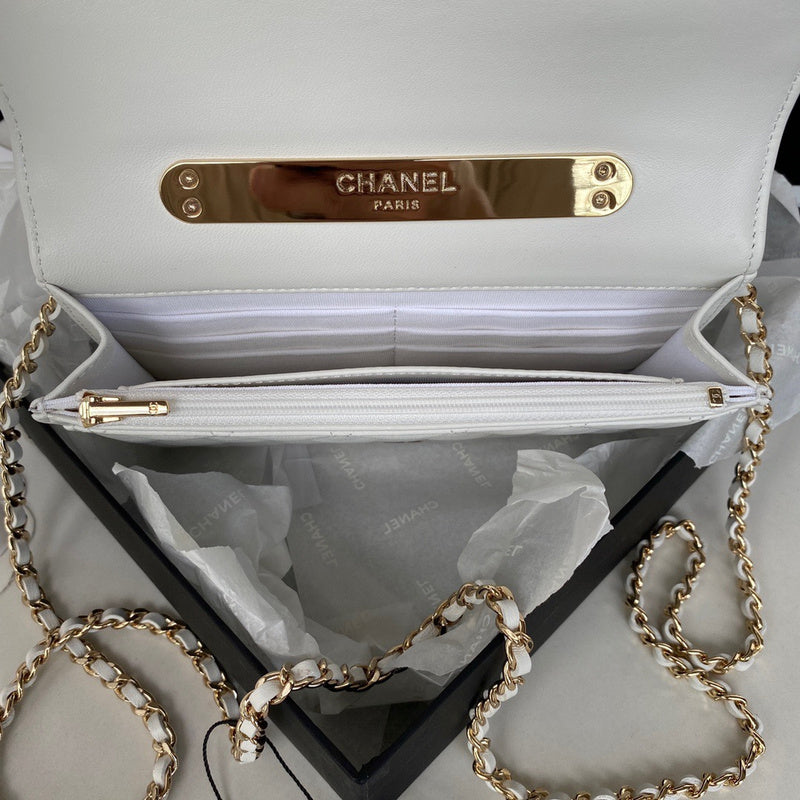 aura-bags - Chanel Bags - 7611