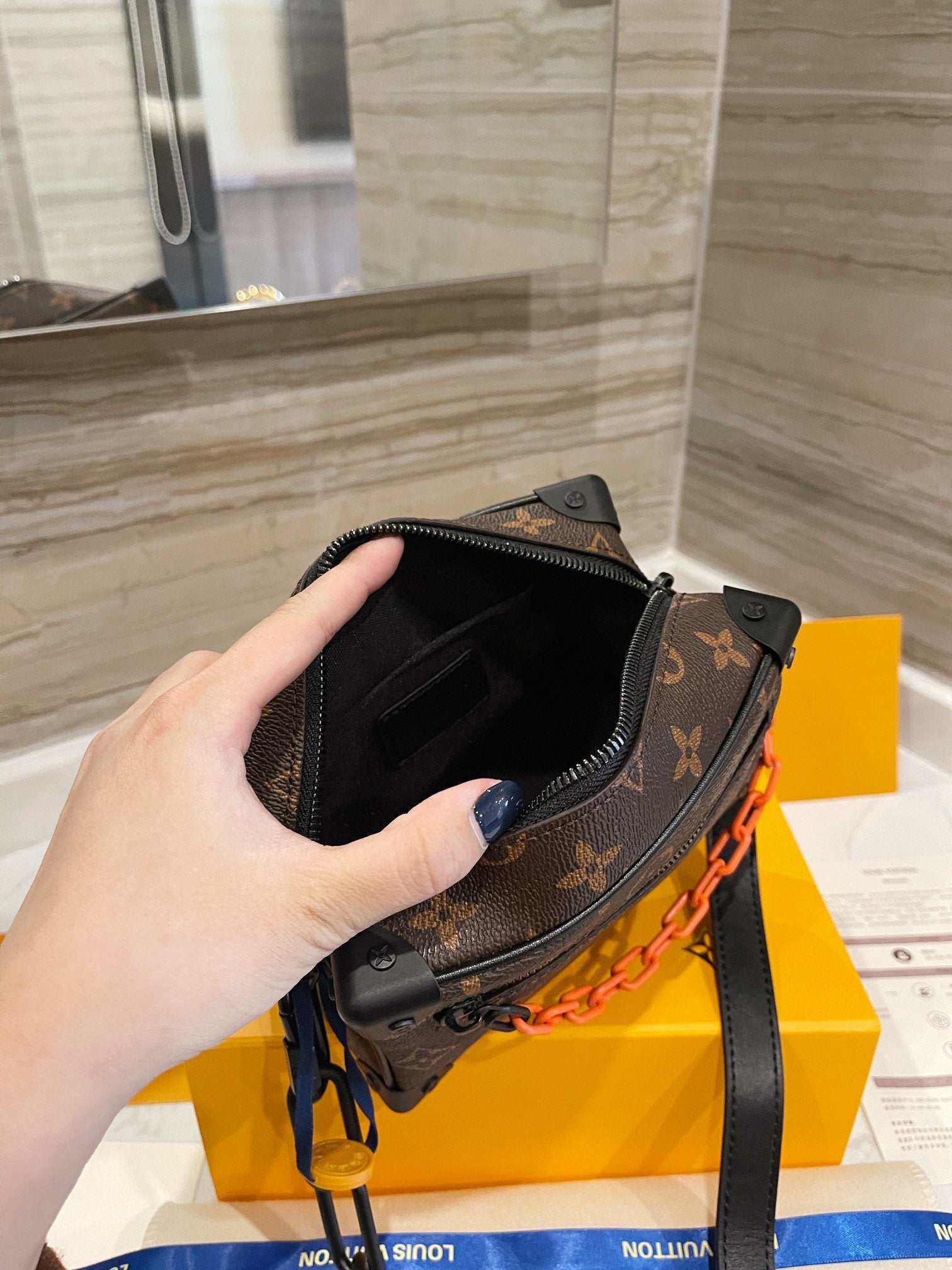 Designer Handbags louis vuitton 087