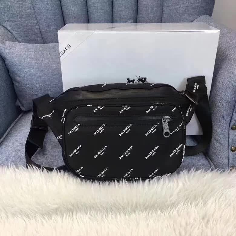 Balenciaga Bags - Aura Bags - 985