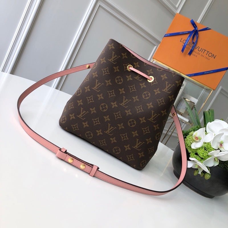 Louis Vuitton Luxury Bags 2691