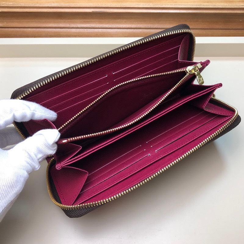 Louis Vuitton Luxury Bags 2428