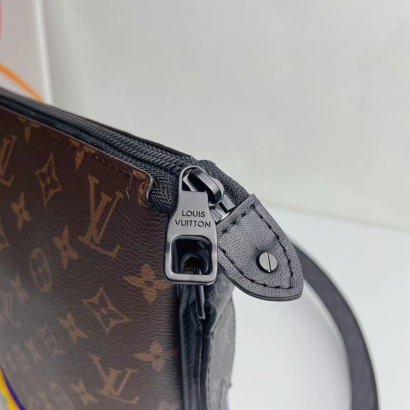 Louis Vuitton Luxury Bags 2486