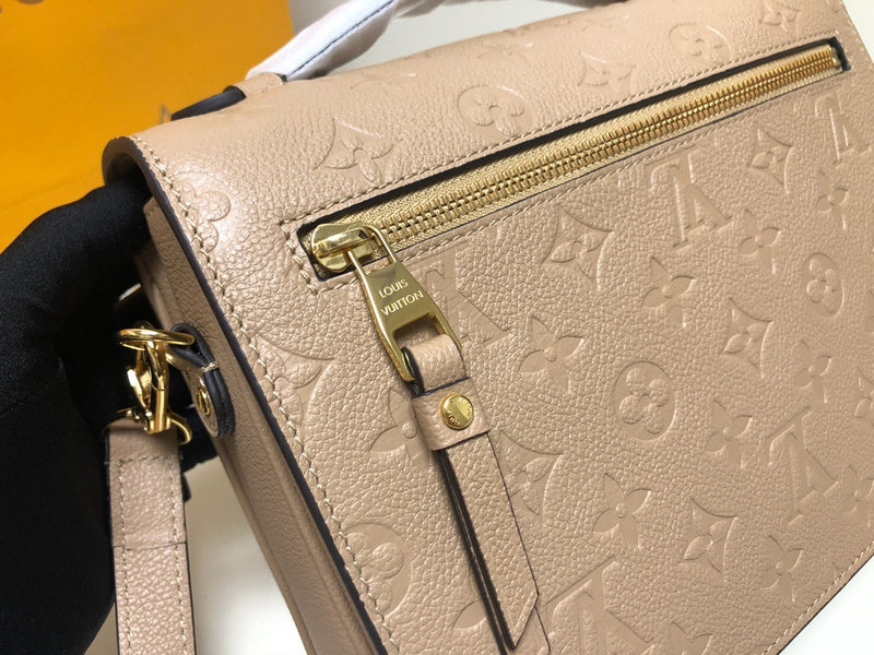 Louis Vuitton Luxury Bags 2073