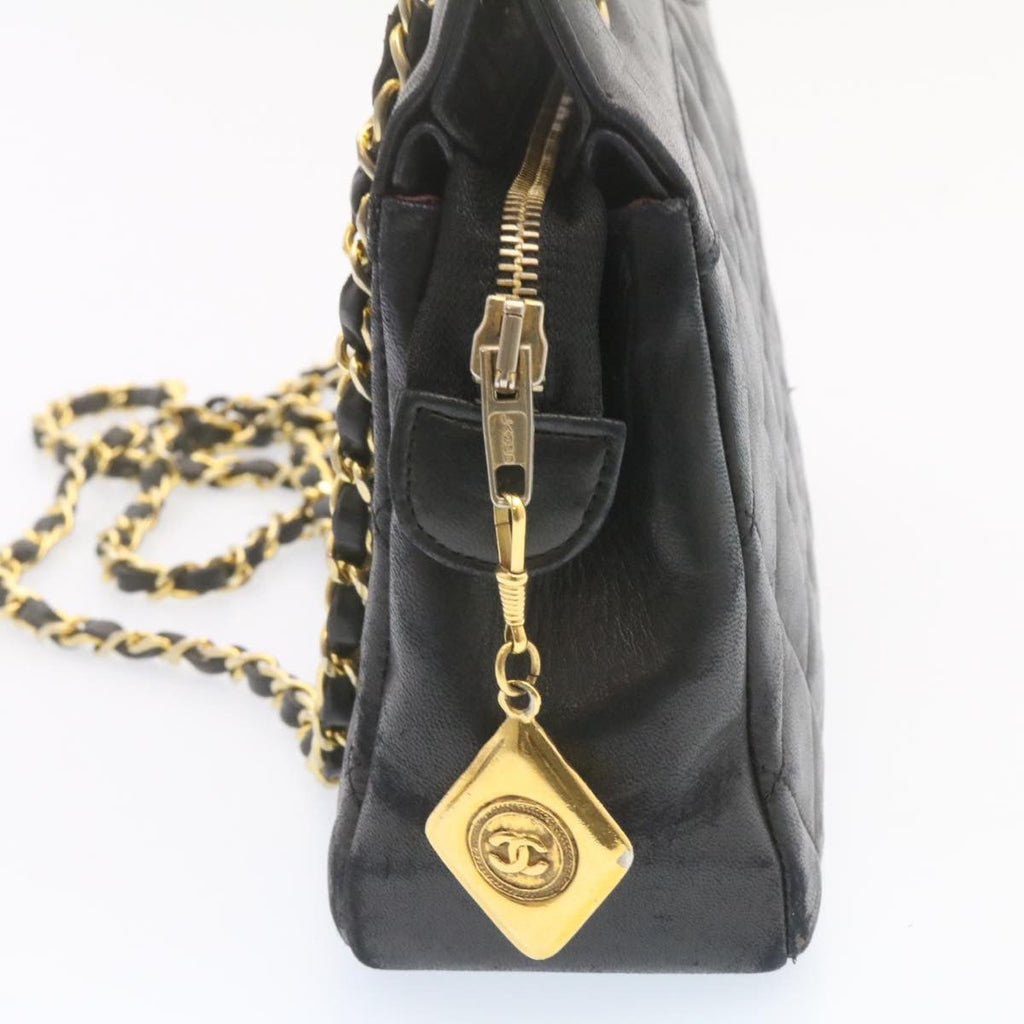 CHANEL Lamb Skin Matelasse Chain Shoulder Bag Black CC  am1201gA