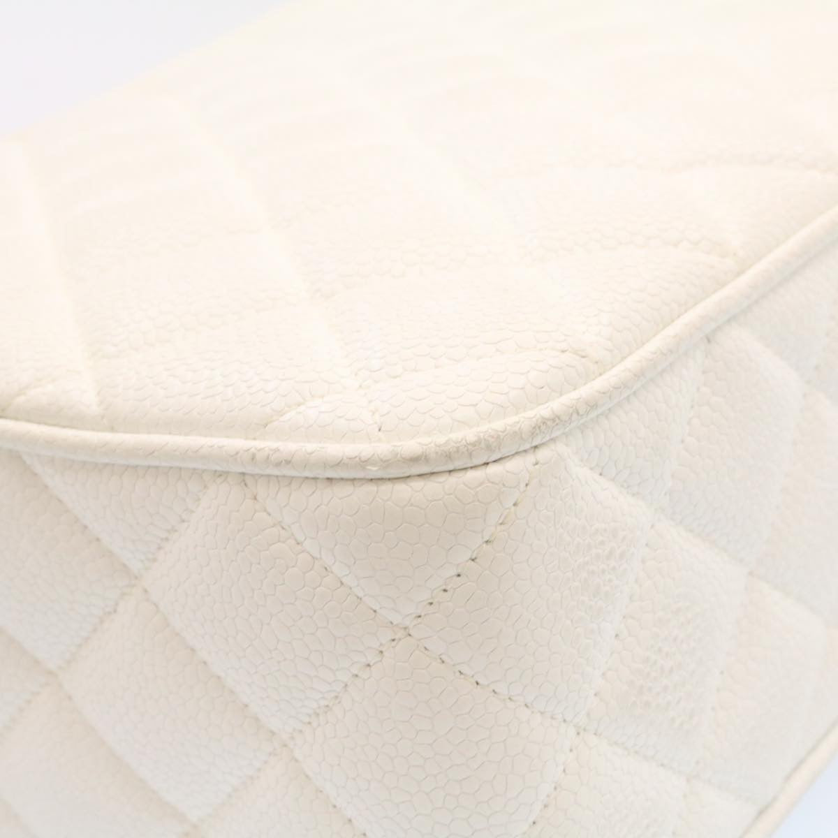 CHANEL Matelasse Chain Shoulder Bag Caviar Skin Gold White CC  am1370gA