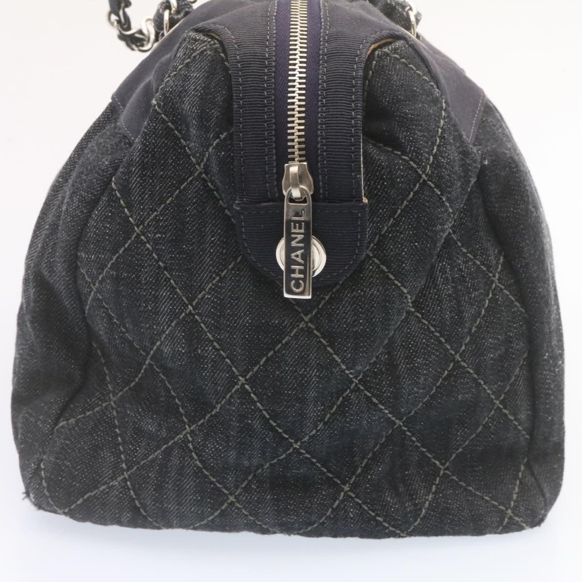CHANEL Denim Matelasse Chain Shoulder Bag Navy CC  am1468gA