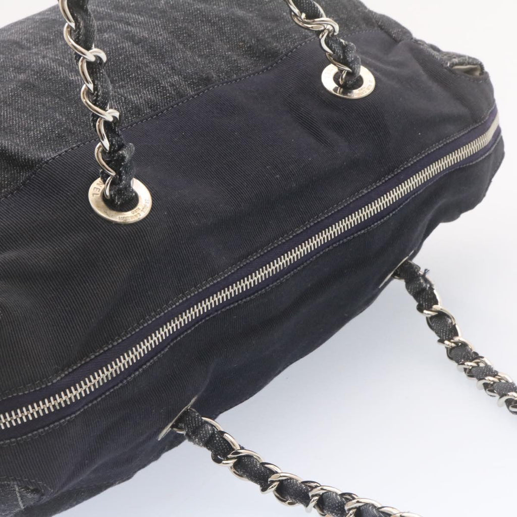CHANEL Denim Matelasse Chain Shoulder Bag Navy CC  am1468gA