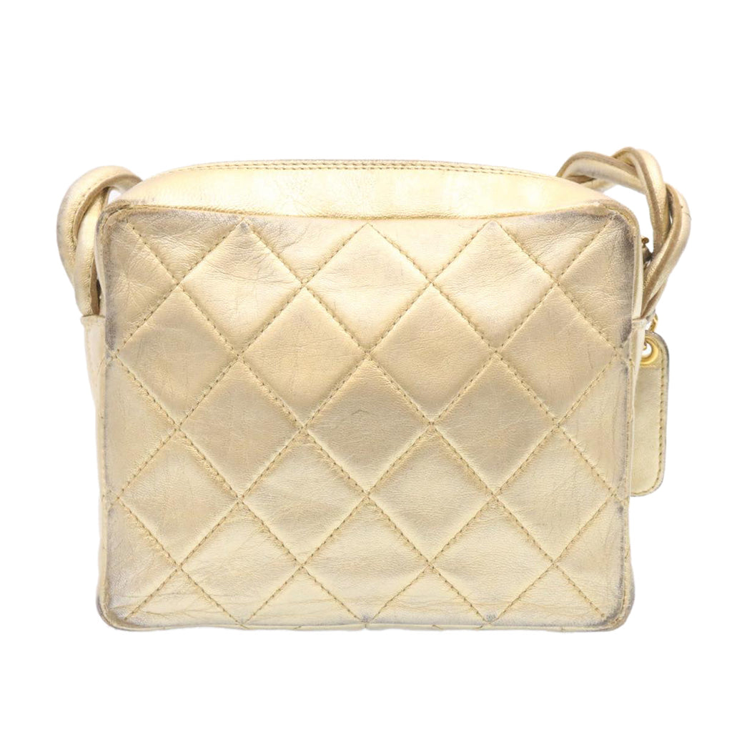 CHANEL Lamb Skin Matelasse Shoulder Bag Gold CC  am1684gA
