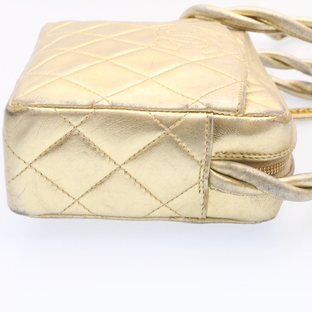 CHANEL Lamb Skin Matelasse Shoulder Bag Gold CC  am1684gA