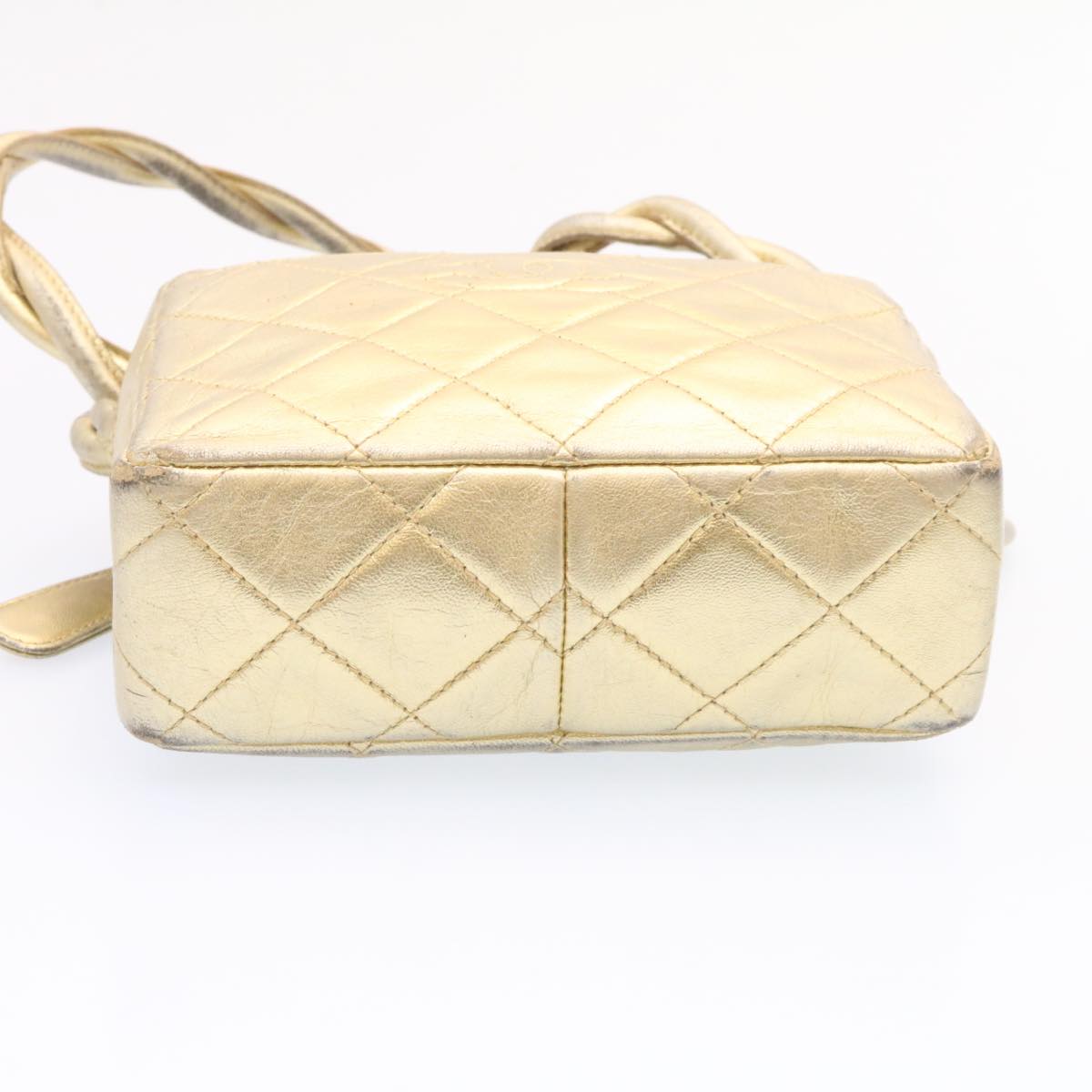 CHANEL Lamb Skin Matelasse Shoulder Bag Gold CC Auth am1684gA