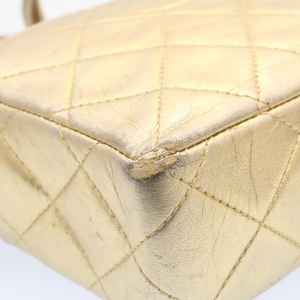 CHANEL Lamb Skin Matelasse Shoulder Bag Gold CC  am1684gA