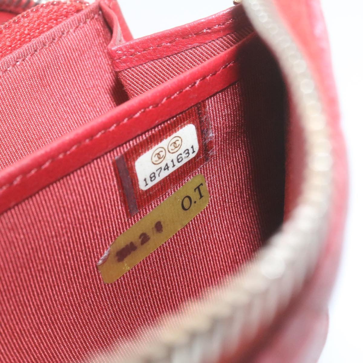 CHANEL Matelasse Wallet Lamb Skin Red CC  am2154g