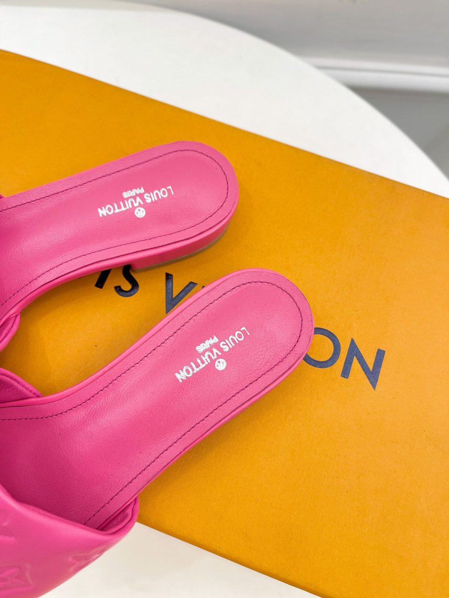 louis vuitton Women's Revival Flat Mule Pink For Women 1A9PAX