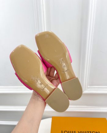 louis vuitton Women's Revival Flat Mule Pink For Women 1A9PAX