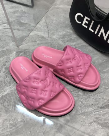 louis vuitton Women's Pool Pillow Flat Comfort Mule Pink For Women LV
