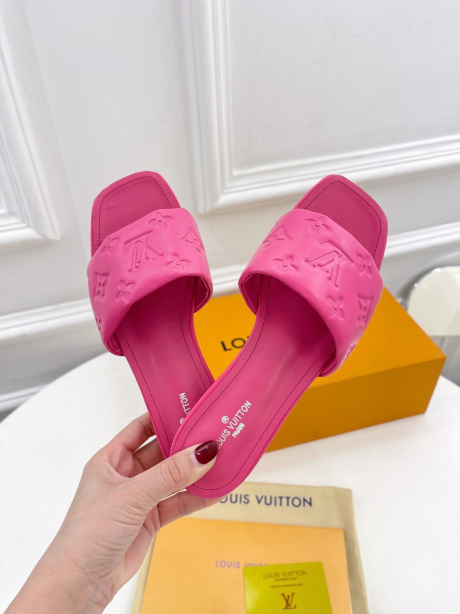 louis vuitton Women's Revival Flat Mule Pink For Women 1A9PAX