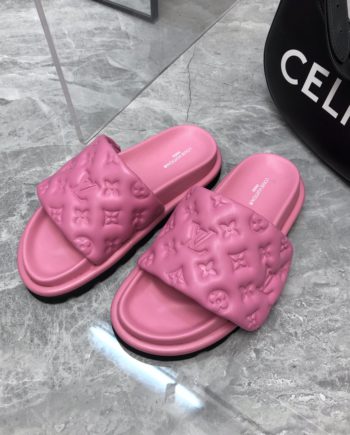louis vuitton Women's Pool Pillow Flat Comfort Mule Pink For Women LV