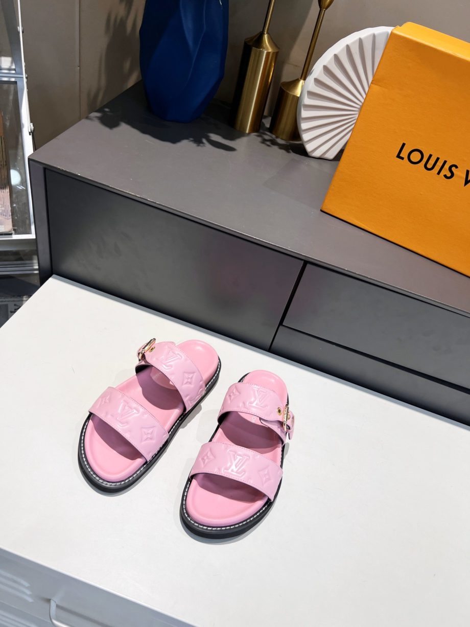 louis vuitton Women's Bom Dia Flat Mule Pink For Women