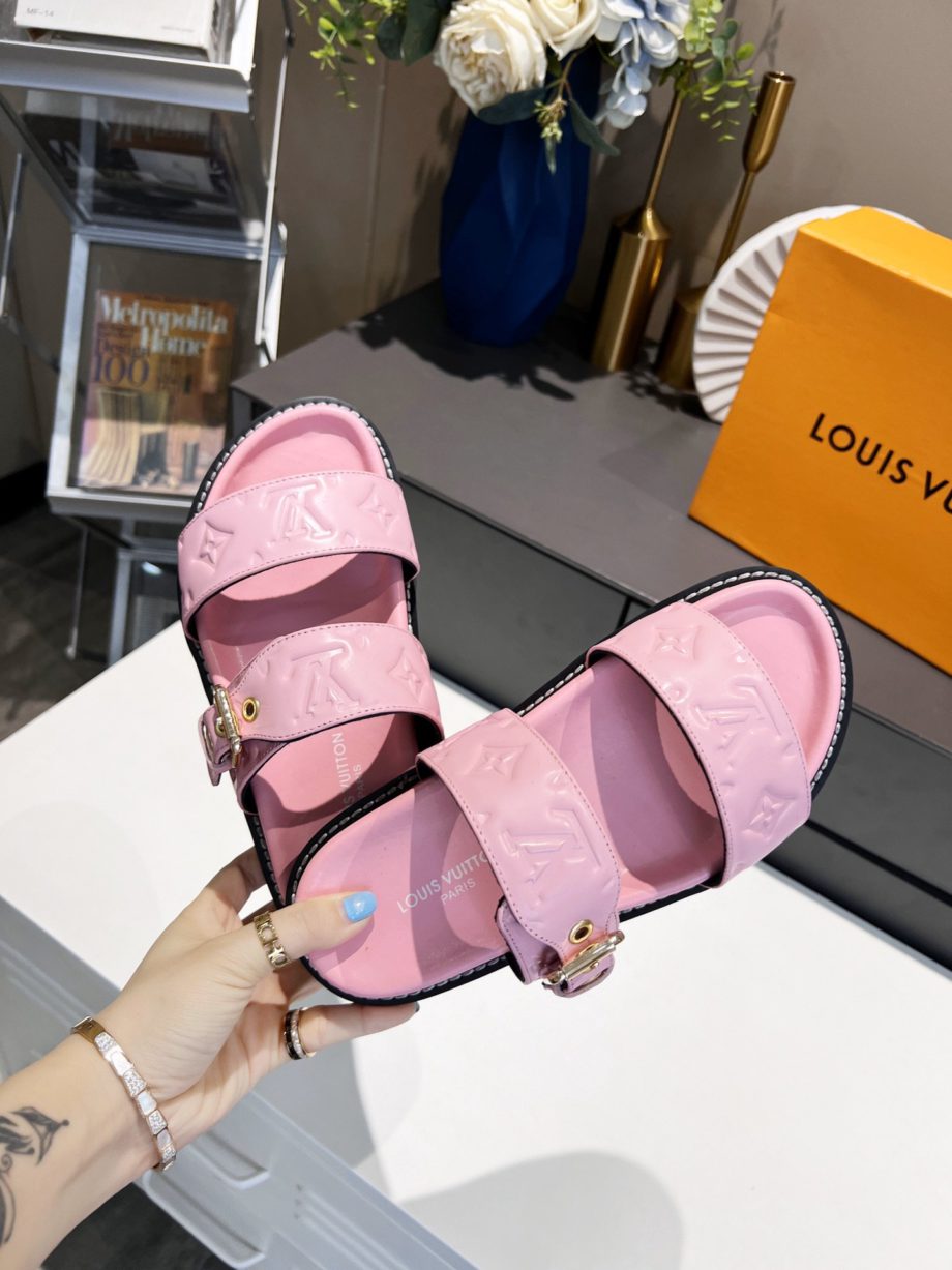 louis vuitton Women's Bom Dia Flat Mule Pink For Women