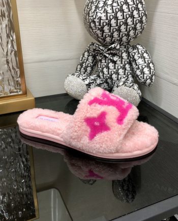 louis vuitton Women's Magnetic Flat Mule Pink For Women LV