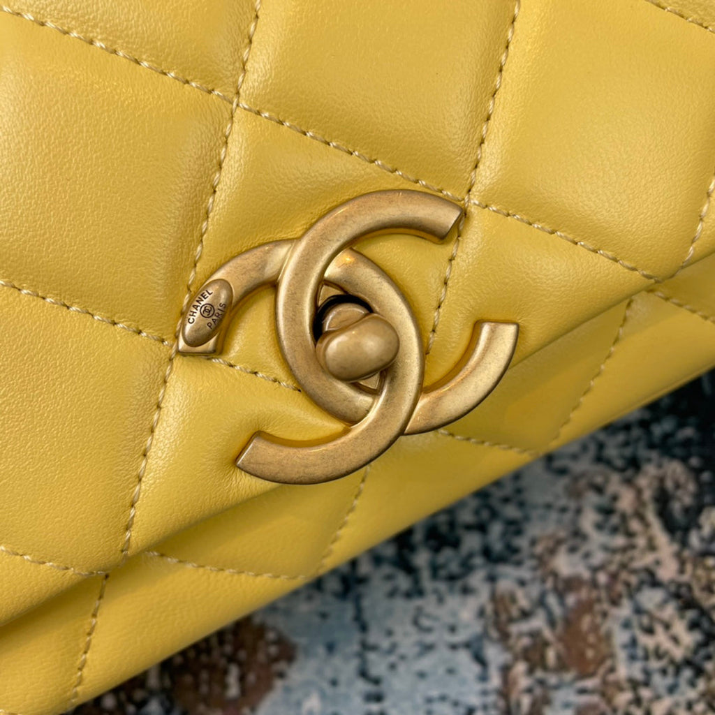 Chanel - Luxury Bag - CHL - 835