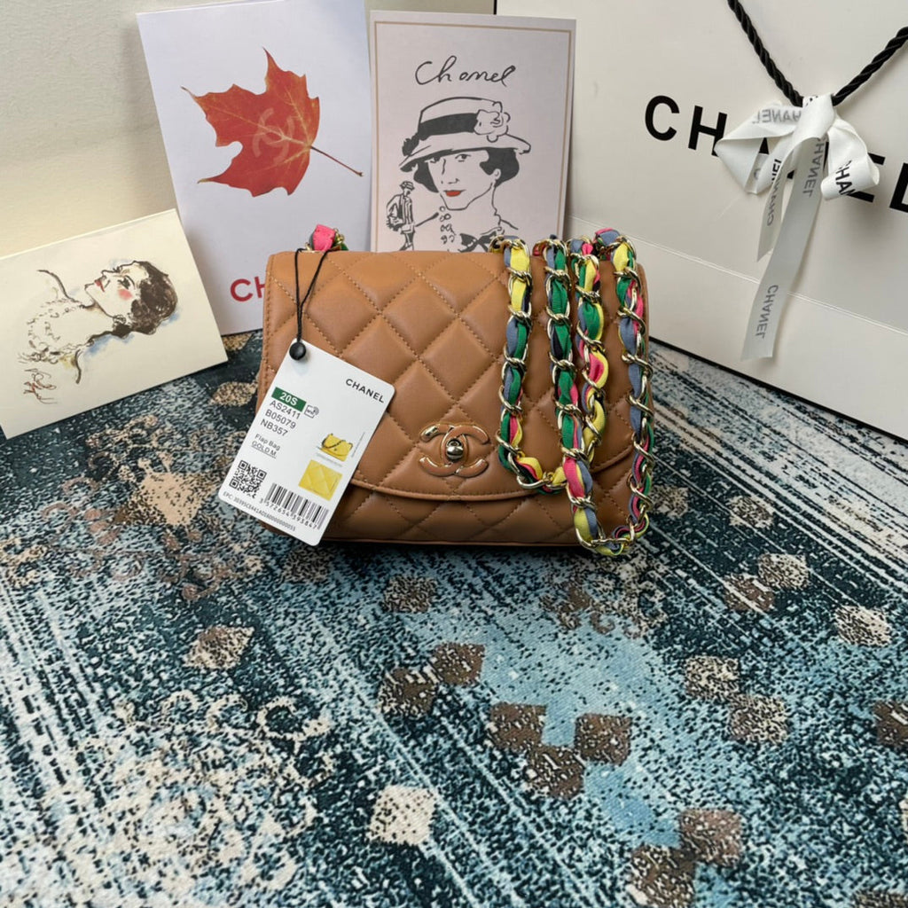 Chanel - Luxury Bag - CHL - 852